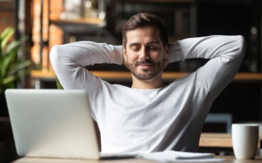 Achtsamkeit im Büro trainieren: Tipps und Übungen