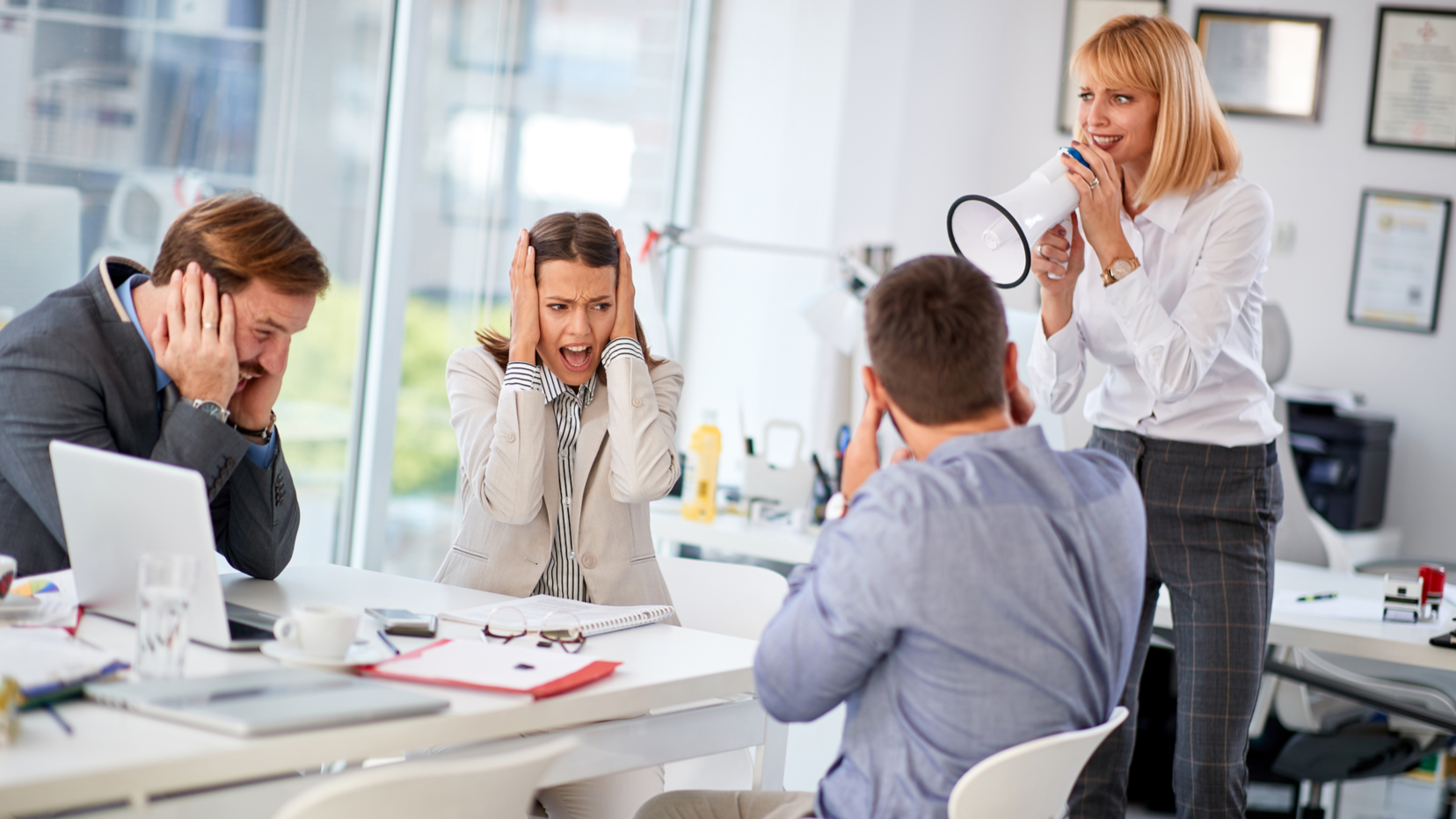Lärm Büro, Lärm Großraumbüro, Stress durch Lärm, Stresspegel im Büro